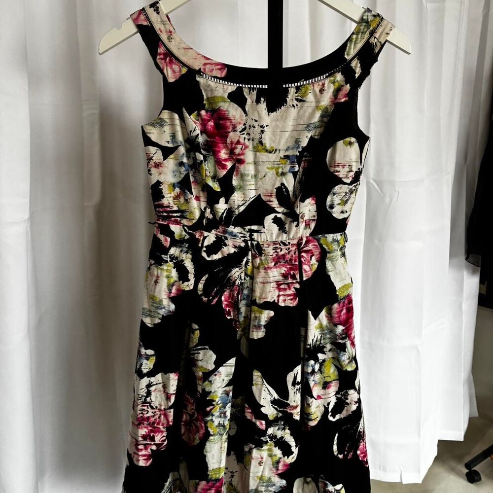 White-house-black-market Women's multi Dress